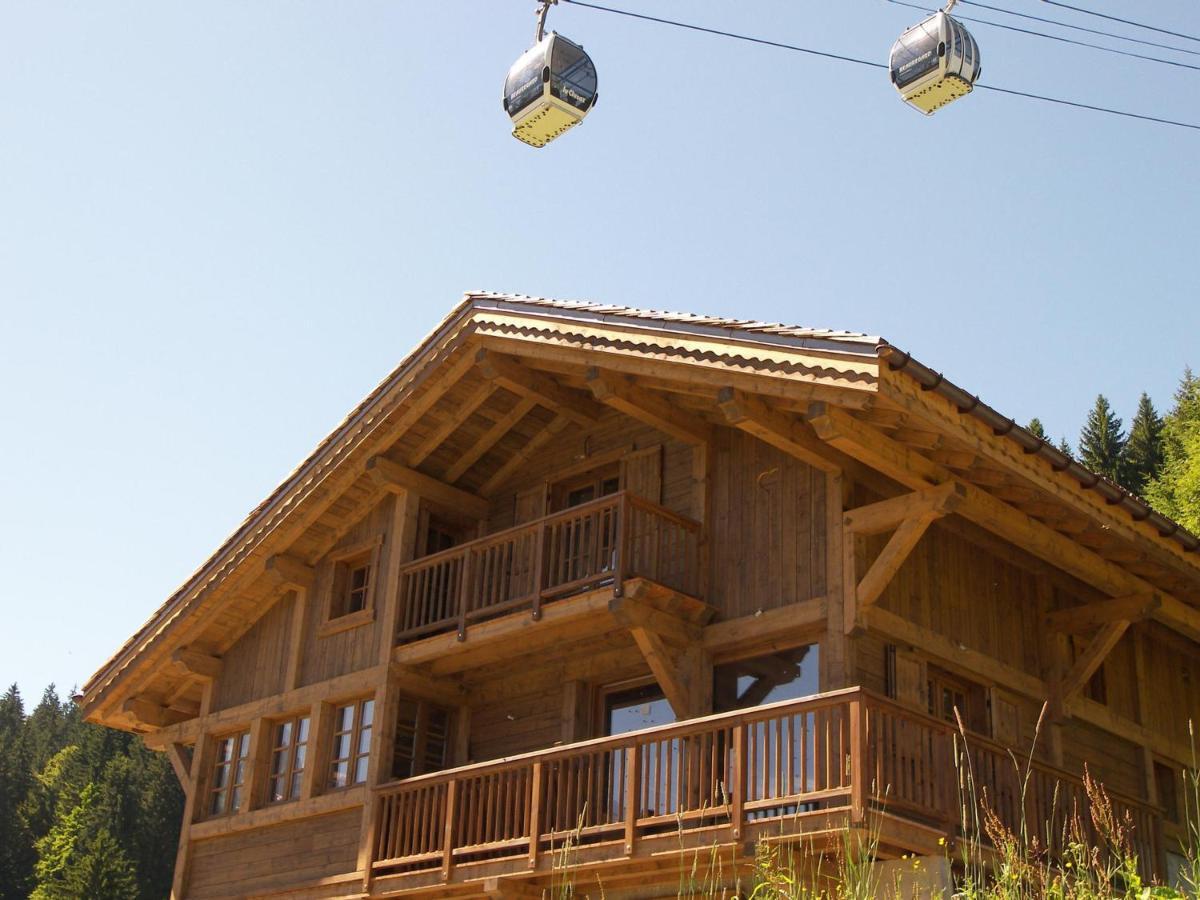 Chalet La Clusaz, 5 pièces, 8 personnes - FR-1-304-110 Extérieur photo